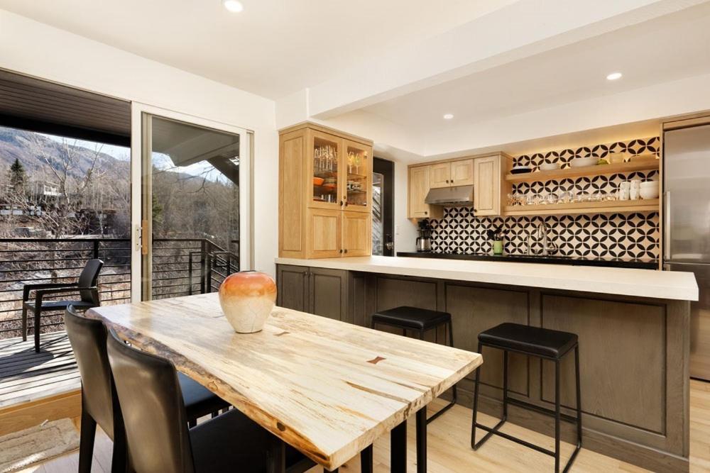 Chateau Roaring Fork Unit 25, Contemporary Condo With River Views, Close To Town Aspen Dış mekan fotoğraf